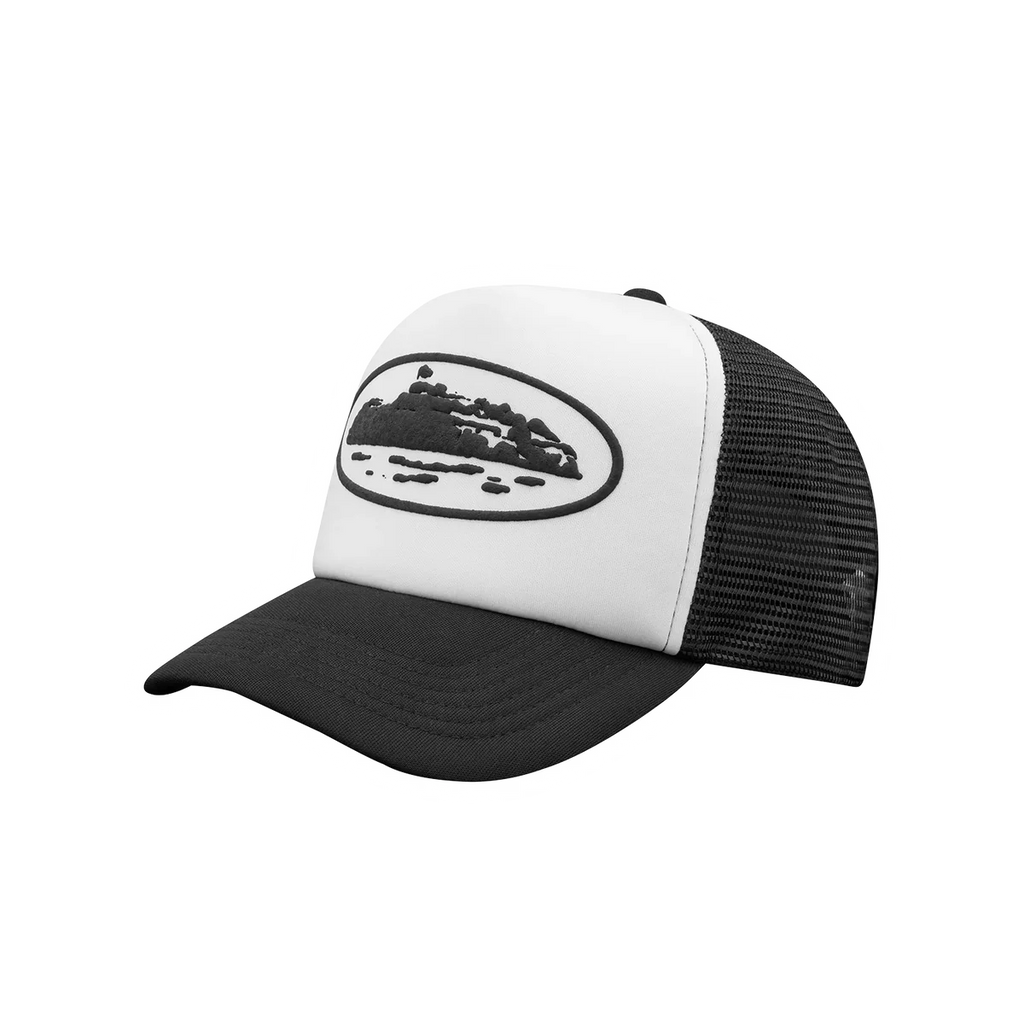 Corteiz Og Island Puff Print Trucker Hat  White Black